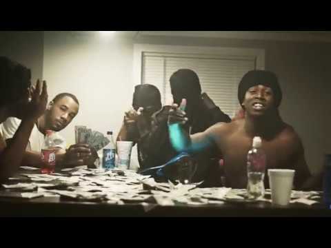 SMOKE- C.F.N TAY C.F.N  BOOSKO