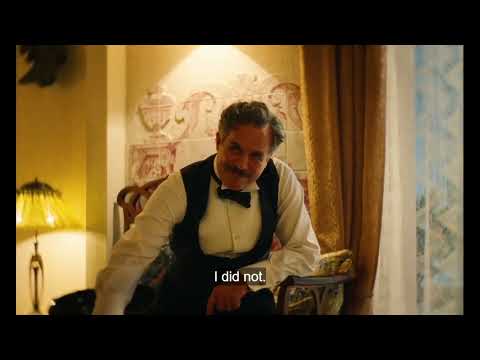 Mark Rufallo can't hold his laughter in Poor Things