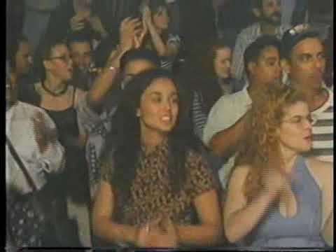 Thumbnail for Los Van Van - Deja La Ira (En Vivo) by los van van