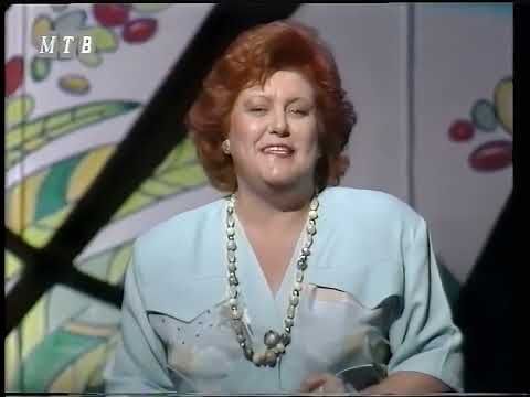 Петранка Костадинова - Не кажувај либе добра ноќ | Petranka Kostadinova - Ne kažuvaj libe dobra noḱ