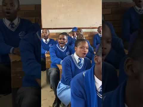 Mthwalo Wam Yandisinda, \Ngaphesheya\ (Siphamandla Jim) and Motherwell High School Learners ❤️💯🔥