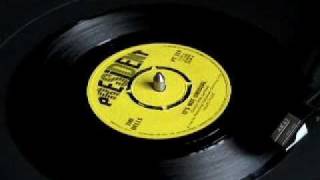 DELLS - ITS NOT UNUSUAL.wmv