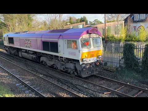 Class 66 | 66734 ‘Platinum Jubilee’ | Light Engine & Tone | GB Railfreight