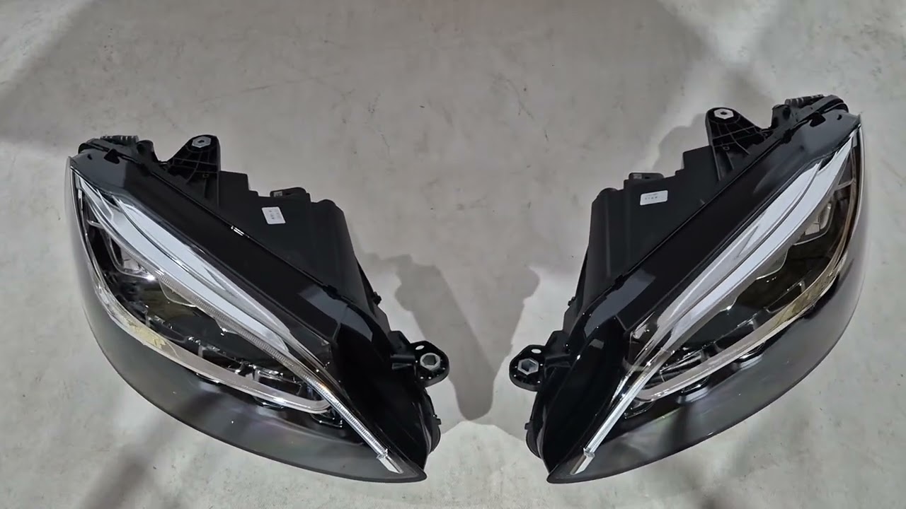 Передние фары (2 шт, без блоков, рестайлинг) Video 1