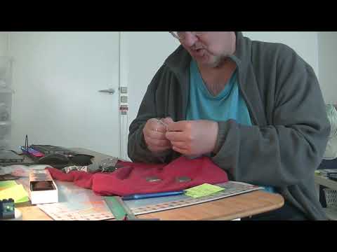 MongoTV_8829 - KIGGER PÅ GAMER PC HARDWARE - Del 109 - Forsøger Søvndrukken At Ordne Min CPU Samling