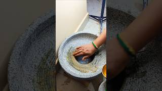 Download lagu Cara membumbui cobek dan alu baru dengan benar #bumbu #cobekdanalu #bumburubbhurolu mp3