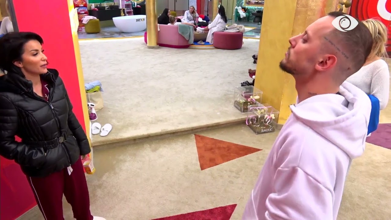 “Romeo po përdor çdo lloj karte…”/ Graciano-Rozës: Me ikjen e Elvisit i pritet krahu i djathtë