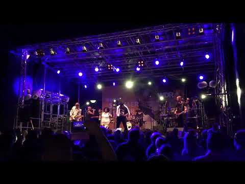 Sydney Youngblood on Tour - Purple Rain