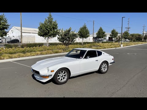 Khang's 1973 Datsun 240Z