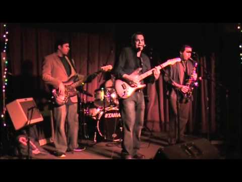 "Be Mine" Live by Mozzak