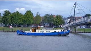 preview picture of video 'MS Luctor im Leeraner Hafen / Sportboat MS Luctor in Leer (Germany)'