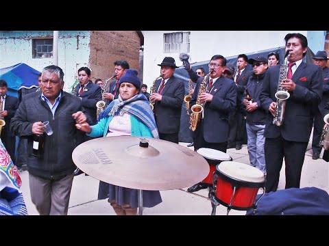ORQUESTA PERU FIESTA - HUAYNOS DE ORO EN SANTA ANA DE TUSI