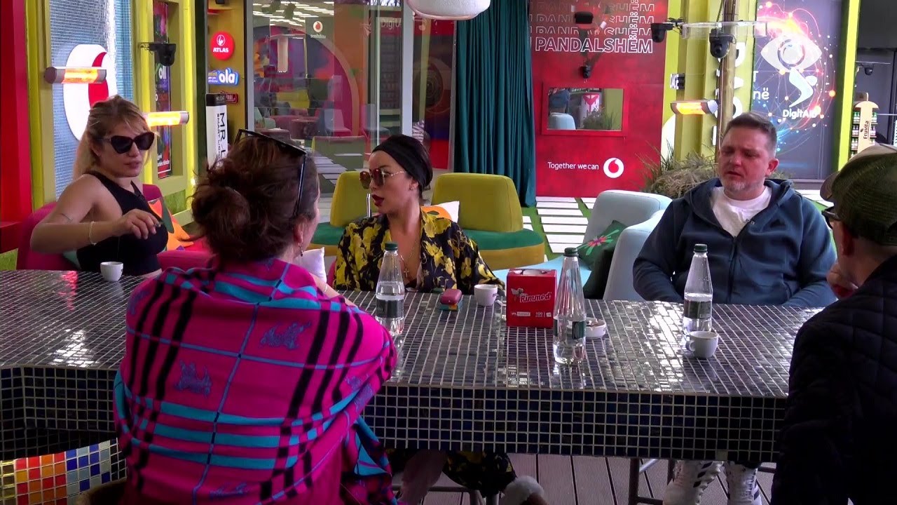 “Nuk më intereson”/ Ilnisa për shkrimin në pasqyrë: Do e lë aty të lexojnë çdo ditë emrin tim