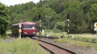 preview picture of video 'Uerdinger Schienenbus in Münchhausen'