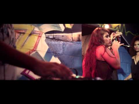Melymel- En Frances (Video Oficial)
