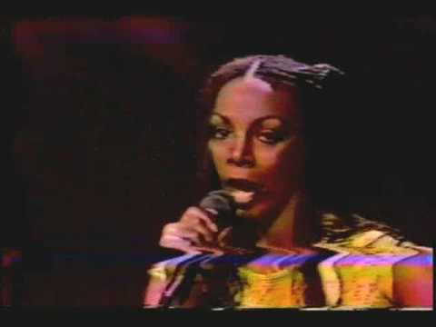Donna Summer - Bad Girls (at Johnny Carson's, 1979)