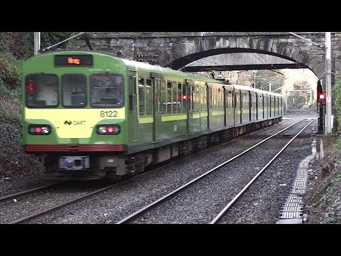 IE 8100 Class Dart Train number 8122 - Killester Station, Dublin