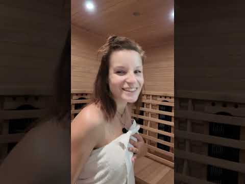 Uwe and Uschi from the 90s and the sauna 🤣 #90s #couple #shorts