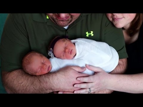Photographer captures newborn's final days