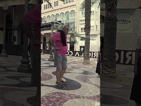 Looping the blues with Loopy Pro - on the street!