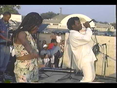 Caye Fest 1996, Andy Palacio  "THROW-BACK"