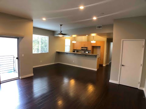 Apartment for Rent in Van Nuys 3BR/2.5BA by Van Nuys Property Managers