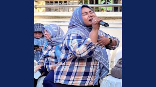 Download lagu Mung Dadi Mantan (Live) mp3