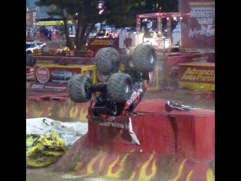 Monster Jam World Finals Freestyle 2012