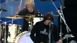 Foo Fighters - Alone + Easy Target (Live in Edgefest, Canadá 1998)