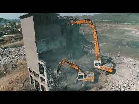Demolition Of Industrial Buildings With Long Reach Excavator - Sotiriadis/Labrianidis Demolitions