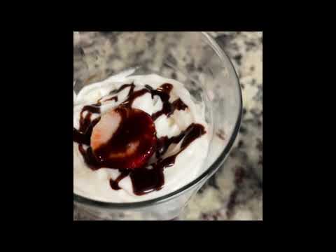 #Strawberry milkshake by bittu#easy peezy#1 min receipe#