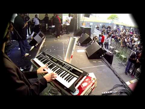 Leões de Israel e BNegão - Funk Até o Caroço (Virada Cultural, São Paulo/SP, 21/06/2015)