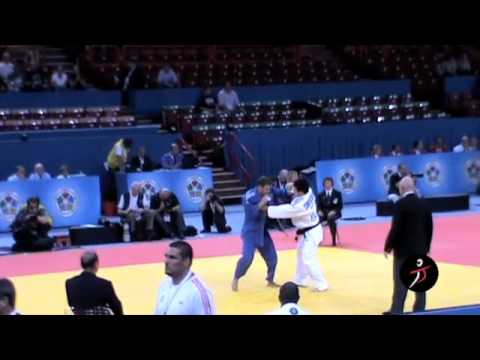 italiajudo.com_Parigi 2011 - Campionati del Mondo - Wang Ki Chun KOR vs Giovanni Di Cristo ITA