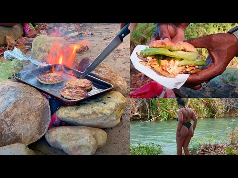 Outdoor Cooking  Chilli Sweet Burger on The Rio Bueno River | ASMR