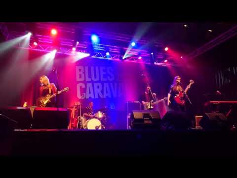 Blues Caravan 2022 14.10.22 Bebra Lokschuppen Katie Henry feat. Eliana Cargnelutti - Superstitious