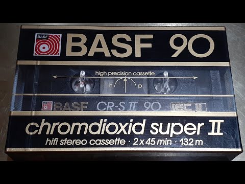 BASF chromdioxid super II CR-S type 2 cassette from 1986 unwrapping