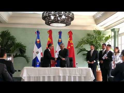 Chinese FM Wang Yi attends new embassy opening in the Dominican Republic