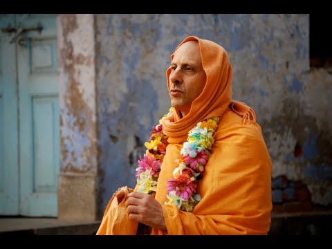 Devamrita Swami and Radhanath Swami at ISKCON Chowpatty on 2012-10-19