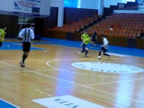 Futsal - Smart Ionescu Bucuresti (Dunarea Turris )  -  Ceahlaul Piatra Neamt 3 - 1 ( 4 martie 2012)