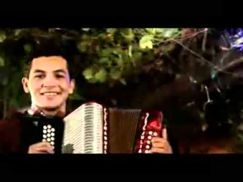 lo-que-sea-por-verte-luifer-cuello-hq.mpg