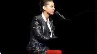 Alicia Keys - Not Even The King @ Beacon Theatre 2012