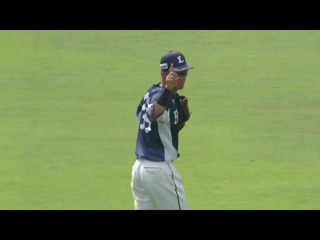 【ファーム】ライオンズ・若林楽人 快足飛ばしてファウルフライをナイスキャッチ!! 2023年9月20日 北海道日本ハムファイターズ 対 埼玉西武ライオンズ