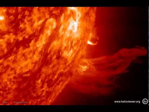 Series of strong solar flares during 12 hours on sunspots 1462 and 1463 (April 26, 2012) - Video Vax