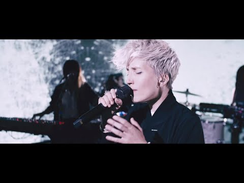 Jeanne Added - Mutate (Live @ L'Atelier des Lumières)