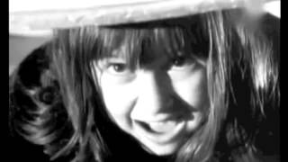 The Misfits - We Bite