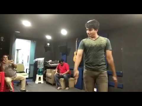 Abhinav Paatekar Dance Style - Bollywood