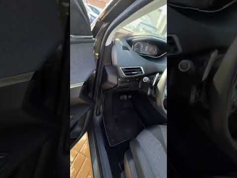 фото peugeot 5008 ii 0