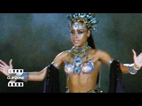 Aaliyah's Vampire Battle