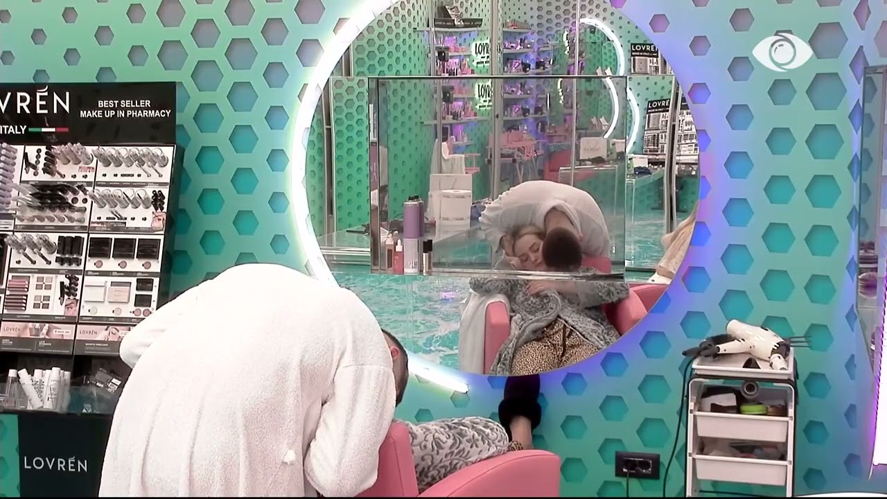 Mund të rrish si Mali pa bërë asnjë gjë/ Rogerti flet me Markon