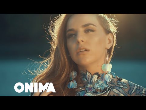 Kejsi Tola - U Rritem (Official Video)